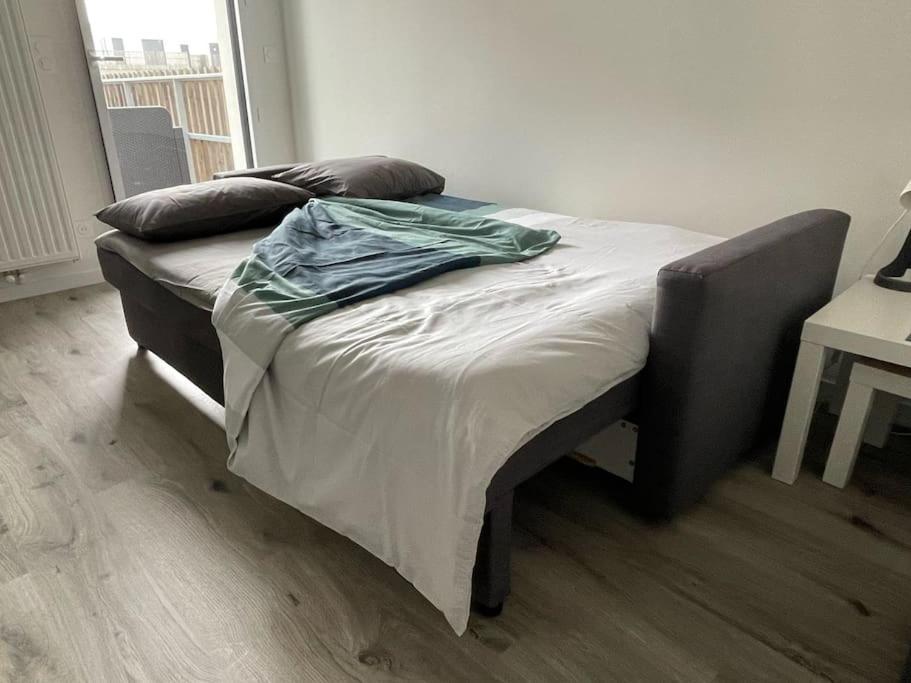 Avec Balcon Et Parking! Puilboreau
